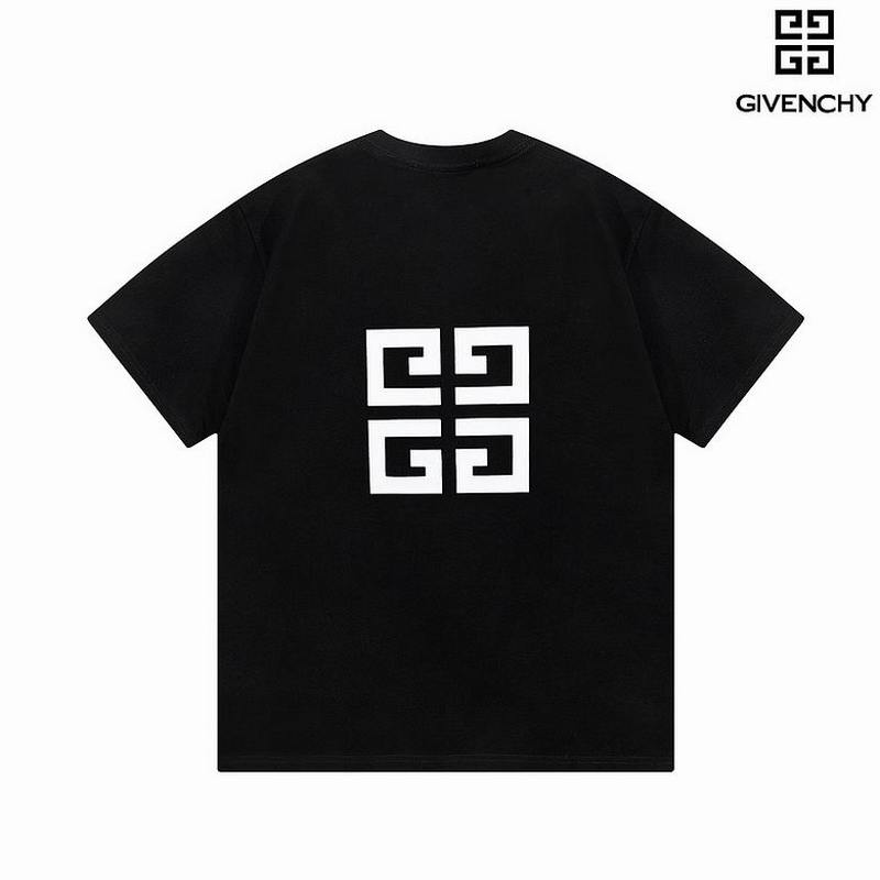 GIVENCHY Men's T-shirts 585